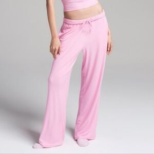 SKIMS - SOFT LOUNGE LOOSE PANTS (BUBBLEGUM PINK)